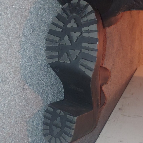 Black Boot Heels - Picture 4 of 5